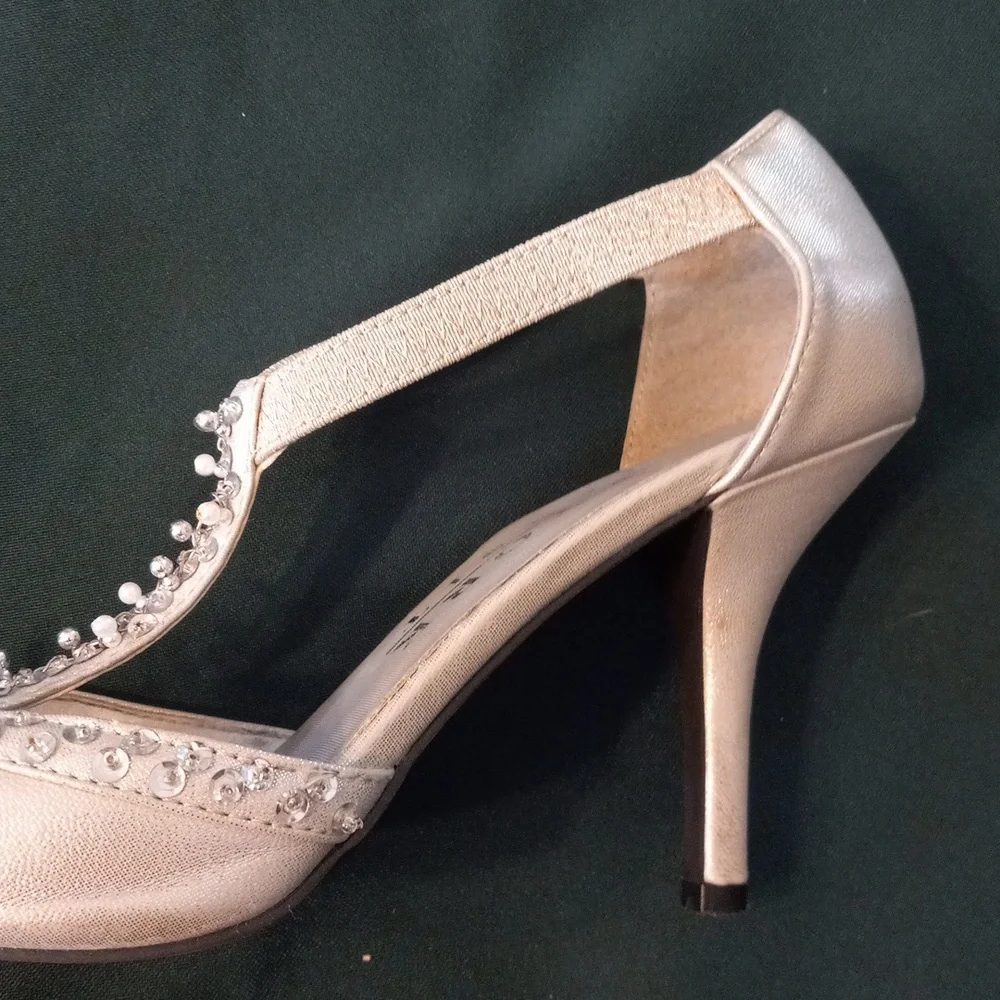 Silver Sandal Heels - Picture 4 of 9